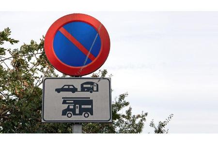 No parking for caravans and campervans traffic warning sign No parking for caravans and campervans traffic warning sign