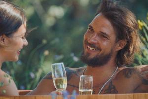 "Die Bachelorette": Viele Tränen und ein besonderer Kuss