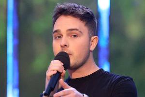 Mike Singer zeigt seine Liebe