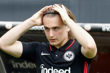 Frankfurt verleiht Akman und Otto Frankfurt verleiht Akman und Otto