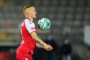 Freiburg ohne Schmid nach Stuttgart - Petersen-Comeback möglich