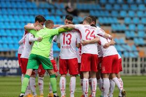 2. Bundesliga: Überraschung durch Hansa bei 96 - Regensburg mit Sechs-Punkte-Start