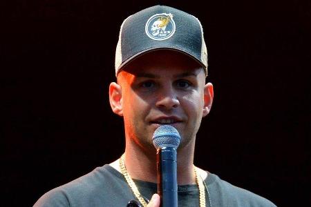 Sänger Pietro Lombardi hat sich Anfang Juli eine Auszeit genommen. Sänger Pietro Lombardi hat sich Anfang Juli eine Auszeit genommen.