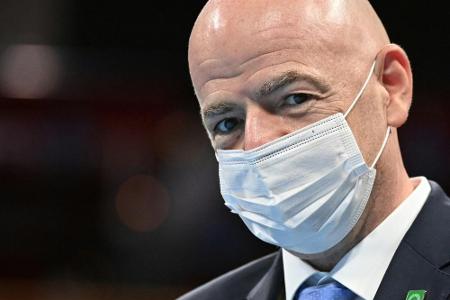 Streit um Abstellungen: Infantino fordert Solidarität ein Streit um Abstellungen: Infantino fordert Solidarität ein