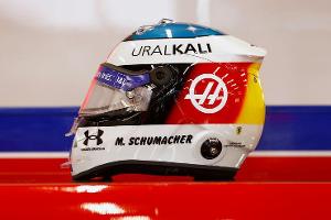 Schumi Jr. fährt Helm vom Papa