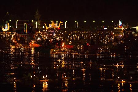 Mancherorts werden die kleinen Boote auf das offene Meer geschickt. Die Bilder, die dabei entstehen? Unbezahlbar! Neben der ...