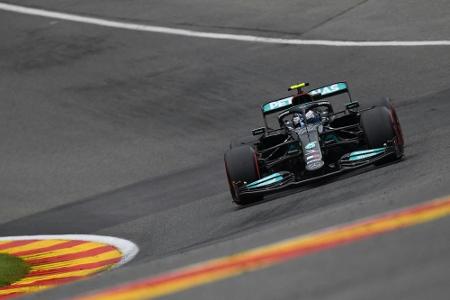 Training in Spa: Verstappen schnell - und unkontrolliert Training in Spa: Verstappen schnell - und unkontrolliert