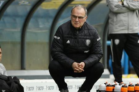 Bielsa verlängert bei Leeds bis 2022 Bielsa verlängert bei Leeds bis 2022