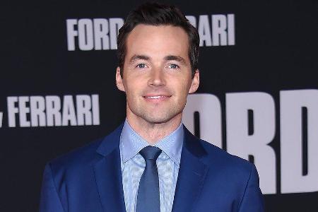 Ian Harding auf der Premiere von Ian Harding auf der Premiere von