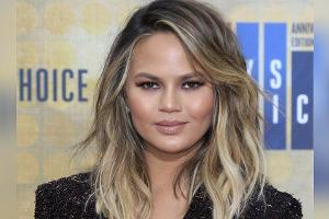 Chrissy Teigen zeigt neue Frisur - inspiriert von Kourtney Kardashian