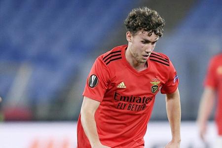 Medien: Waldschmidt wechselt von Benfica nach Wolfsburg Medien: Waldschmidt wechselt von Benfica nach Wolfsburg