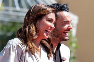 Jana Ina und Giovanni Zarrella veräußern ein besonderes Objekt bei "Bares für Rares".
