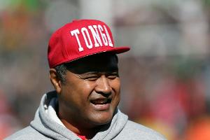Tongas Rugby-Nationaltrainer Kefu nach "brutalem" Angriff auf dem Weg der Besserung