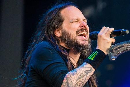 Jonathan Davis ist Leadsänger der Metal-Band Korn. Jonathan Davis ist Leadsänger der Metal-Band Korn.