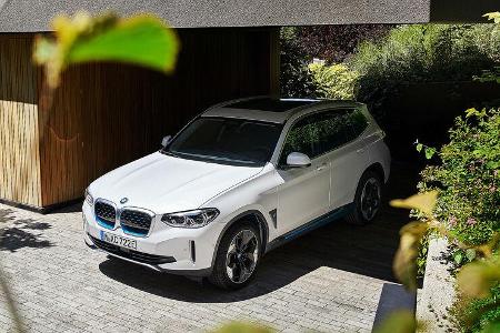 BMW iX3_Elektro-SUV