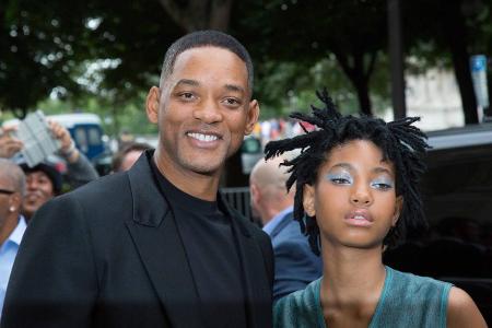 Willow Smith, Will Smith PEOPLE Modenschau Chanel - Fashion... Willow Smith, Will Smith PEOPLE Modenschau Chanel - Fashion...