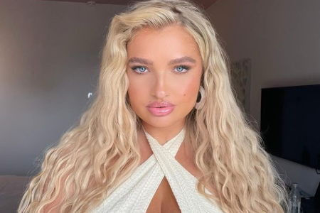 Sarina Nowak.PNG Sarina Nowak.PNG