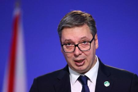 Serbien: Präsident Vucic kämpft für Djokovic Serbien: Präsident Vucic kämpft für Djokovic