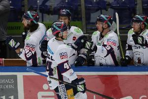 DEL: Torhungrige Eisbären bauen Führung aus
