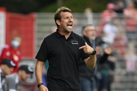 Weinzierl warnt vor zu hohen Erwartungen an Rekordtransfer Pepi Weinzierl warnt vor zu hohen Erwartungen an Rekordtransfer Pepi