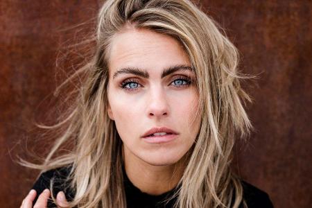 Die Schauspielerin und Moderatorin Sarah Mangione (32) verbindet mit 