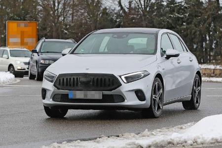 Erlkönig Mercedes A-Klasse Facelift