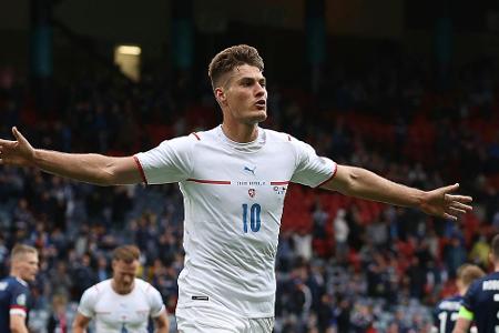 Schick Finalist bei der Vergabe des FIFA-Puskas-Preises Schick Finalist bei der Vergabe des FIFA-Puskas-Preises
