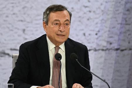 Serie A lehnt Draghi-Forderung nach Zwangspause ab Serie A lehnt Draghi-Forderung nach Zwangspause ab