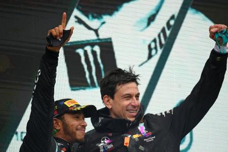 Wolff über Hamiltons Motivation: Wolff über Hamiltons Motivation: