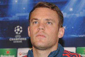 FC Bayern München: Manuel Neuer und drei weitere Spieler haben Corona