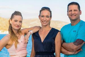 Christine Theiss (Mitte) beschreibt "Biggest Loser"-Neuzugang Sigrid Ilumaa (l.) als "herzliche Frau".