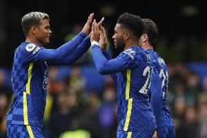 Tabellenführer Chelsea schießt Norwich ab