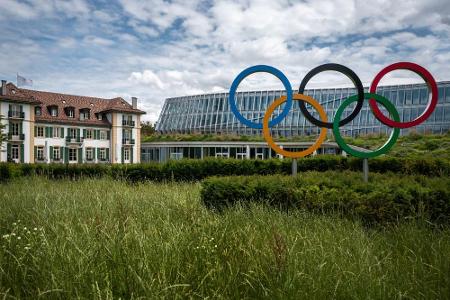 WM-Pläne der FIFA: IOC äußert Bedenken WM-Pläne der FIFA: IOC äußert Bedenken