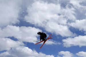 Ski-Freestyler Zehentner starker Vierter beim Weltcup-Auftakt
