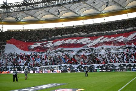 Frankfurt darf vor vollen Rängen gegen Leipzig spielen Frankfurt darf vor vollen Rängen gegen Leipzig spielen