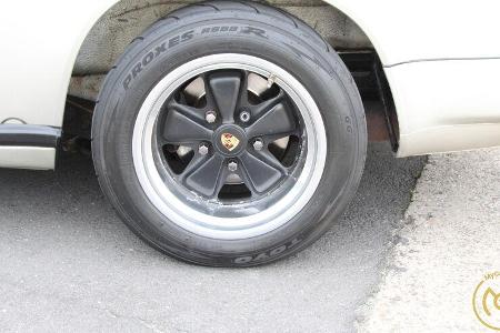 MyCarmunity Auktion, 1987 Porsche 944 S Targa 16