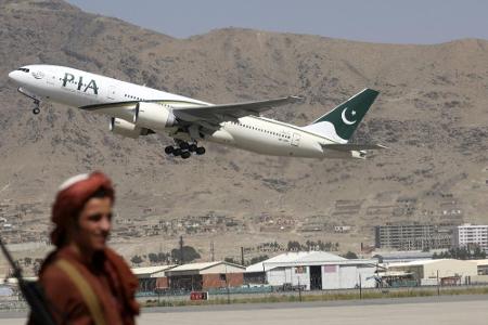 FIFA fliegt 57 weitere afghanische Sportler aus FIFA fliegt 57 weitere afghanische Sportler aus