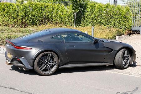 Erlkönig Aston Martin Vantage V12 RS