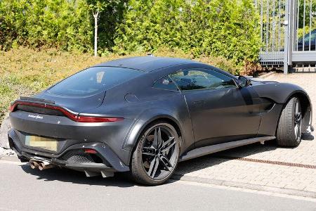 Erlkönig Aston Martin Vantage V12 RS