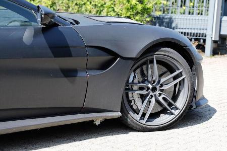 Erlkönig Aston Martin Vantage V12 RS
