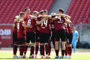 Zweiter Saisonsieg: Nürnberg klettert auf Platz drei