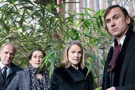 Felix Murot (Ulrich Tukur), Magda Wächter (Barbara Philipp), Inga Muthesius (Karoline Eichhorn) und Paul Muthesius (Lars Eid... Felix Murot (Ulrich Tukur), Magda Wächter (Barbara Philipp), Inga Muthesius (Karoline Eichhorn) und Paul Muthesius (Lars Eid...