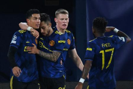 Chelsea bucht Achtelfinalticket - Ronaldo schießt United weiter