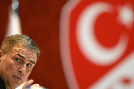 Erdogan als Edel-Fan für Kuntz Erdogan als Edel-Fan für Kuntz