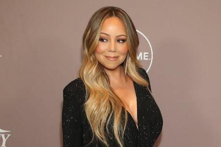 Mariah Carey kann Weihnachten kaum erwarten. Mariah Carey kann Weihnachten kaum erwarten.