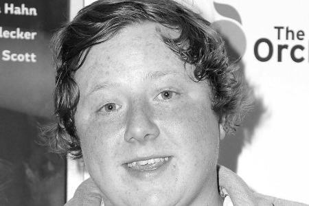 Trauer um Nachwuchsstar Joey Morgan. Er ist mit 28 Jahren gestorben. Trauer um Nachwuchsstar Joey Morgan. Er ist mit 28 Jahren gestorben.