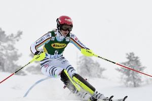 Slalom: Dürr nach erstem Durchgang Sechste - Vlhova führt