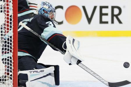 NHL: Grubauer kassiert mit Seattle nächste Pleite gegen Ex-Klub NHL: Grubauer kassiert mit Seattle nächste Pleite gegen Ex-Klub