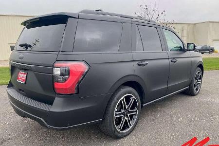 Ford Expedition Limited-Stealth