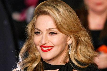 Madonna hat ihre erotischen Bilder mit einer kleinen Änderung wieder online gestellt. Madonna hat ihre erotischen Bilder mit einer kleinen Änderung wieder online gestellt.